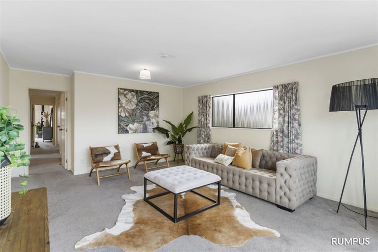 Photo of property in 31 Weiti Road, Orewa, 0931