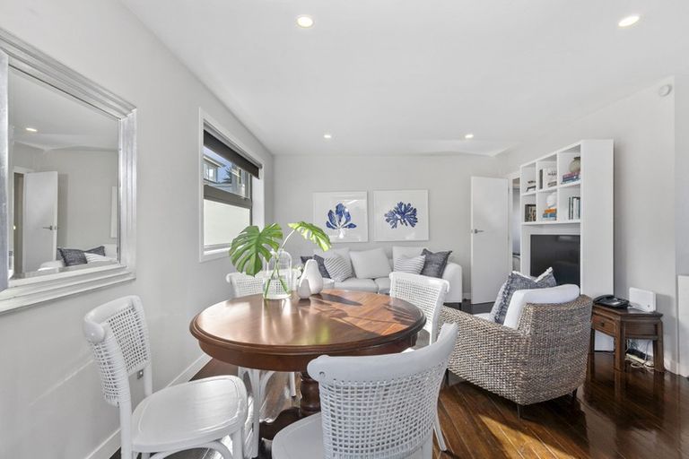 Photo of property in 1/2a Earnoch Avenue, Takapuna, Auckland, 0622