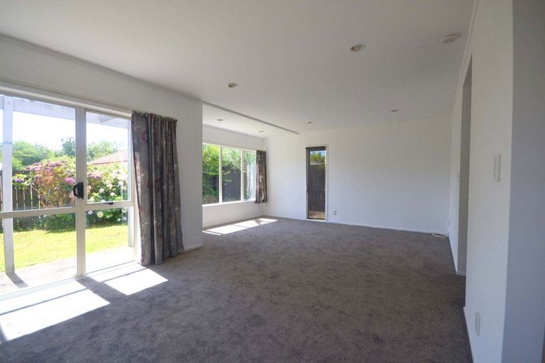Photo of property in 2/11 Marr Road, Manurewa, Auckland, 2102
