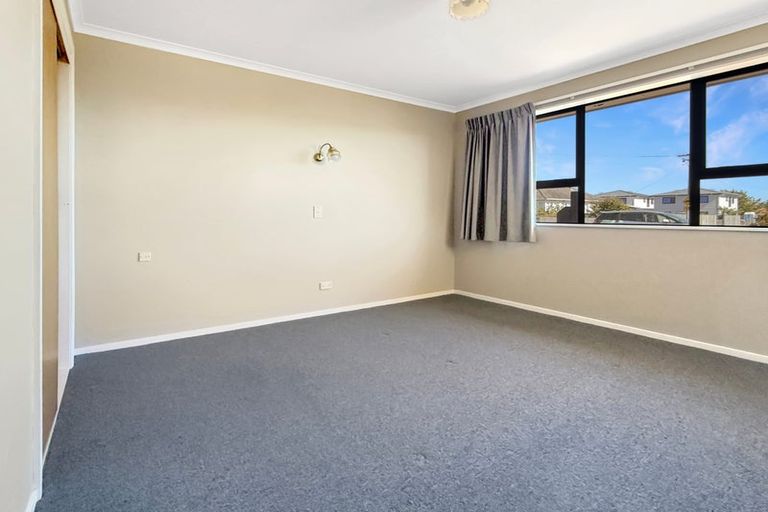 Photo of property in 50 Winchester Street, Levin, 5510
