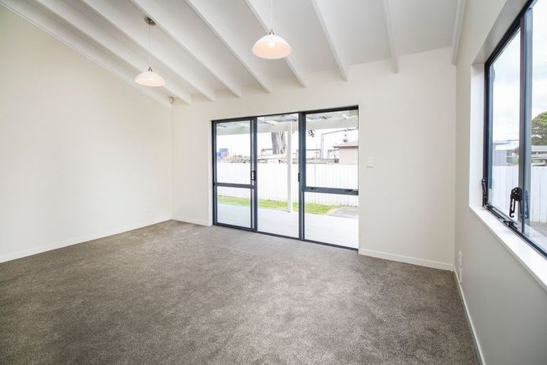 Photo of property in 14a Chelsea Avenue, Otahuhu, Auckland, 1062