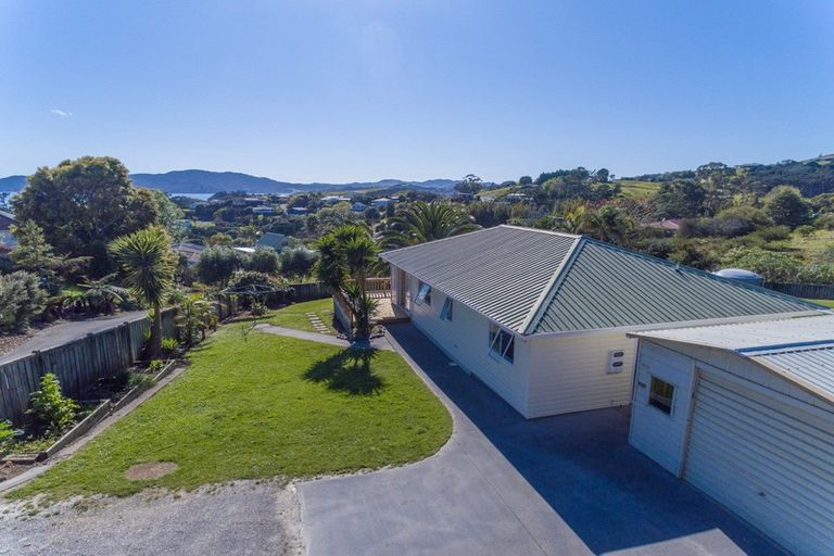 Photo of property in 8 Morey Road, Cable Bay, 0420
