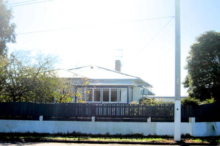 Photo of property in 2/131 Russell Road, Manurewa, Auckland, 2102