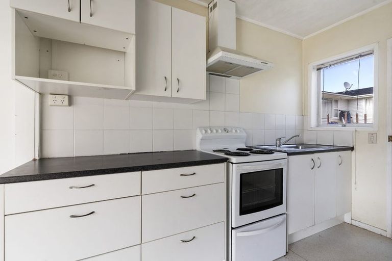 Photo of property in 3/1 Botany Road, Howick, Auckland, 2010