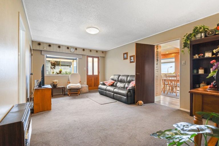 Photo of property in 20 Westbourne Avenue, Pomare, Rotorua, 3015