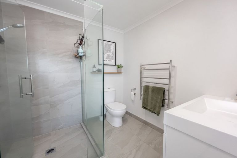 Photo of property in 8 Springside Court, Huntington, Hamilton, 3210