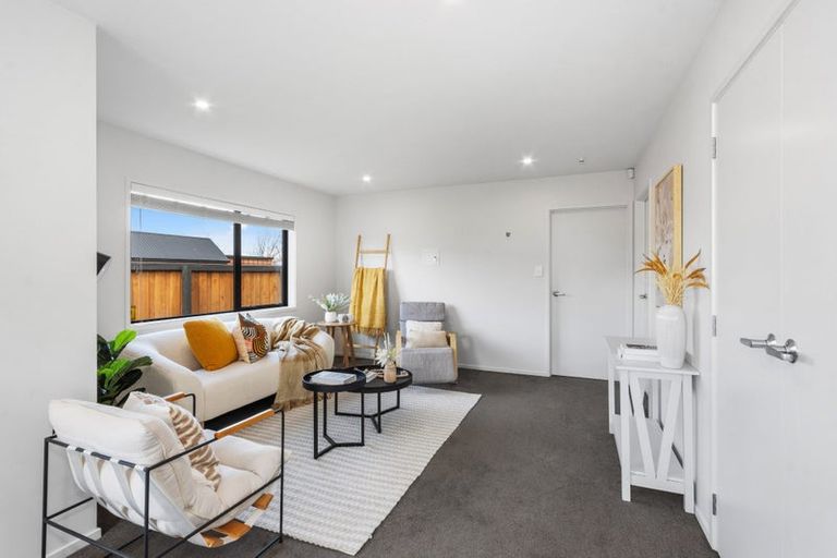 Photo of property in 12 Meyer Crescent, Halswell, Christchurch, 8025