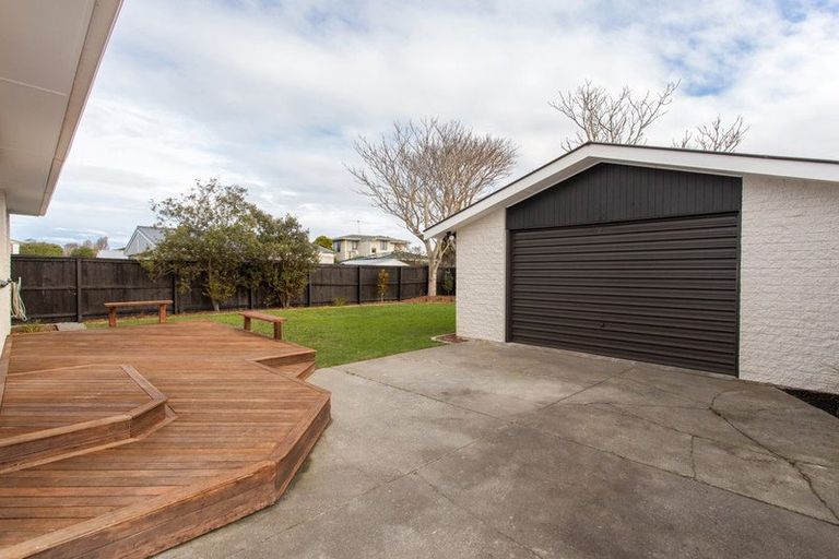 Photo of property in 29 Donnington Street, Parklands, Christchurch, 8083
