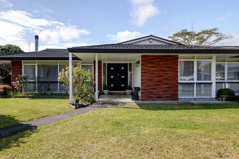 Photo of property in 19 Anaru Place, Awapuni, Palmerston North, 4412