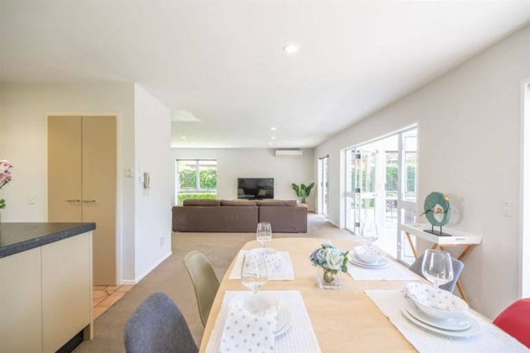 Photo of property in 2/134 Clyde Road, Ilam, Christchurch, 8041