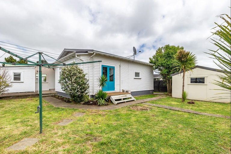 Photo of property in 58b Salisbury Street, Levin, 5510