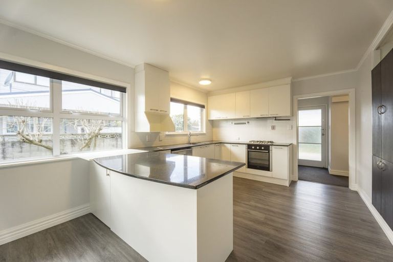 Photo of property in 74 Fitzroy Avenue, Fitzroy, Hamilton, 3206