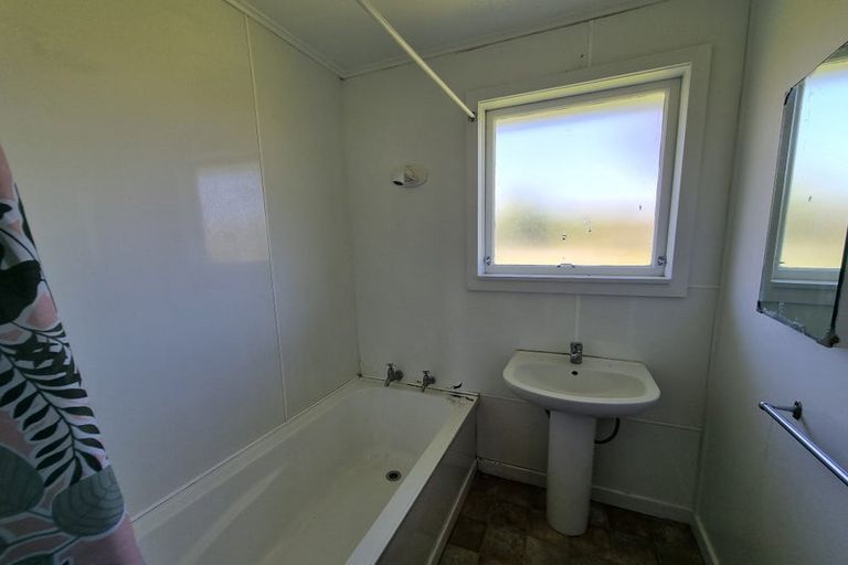 Photo of property in 14 Clifden Highway, Tuatapere, 9620