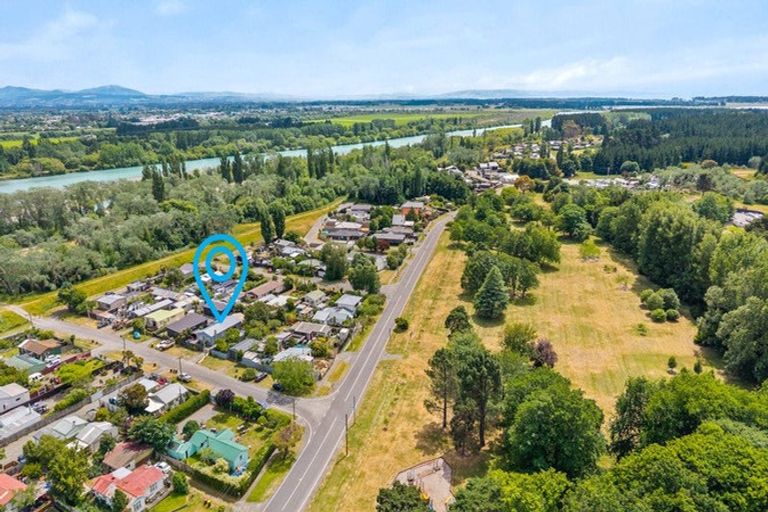 Photo of property in 2 Seddon Street, Kainga, Christchurch, 8083