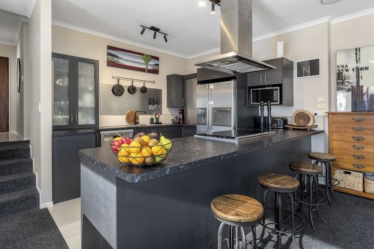 Photo of property in 15 Riddington Rise, Ohauiti, Tauranga, 3112