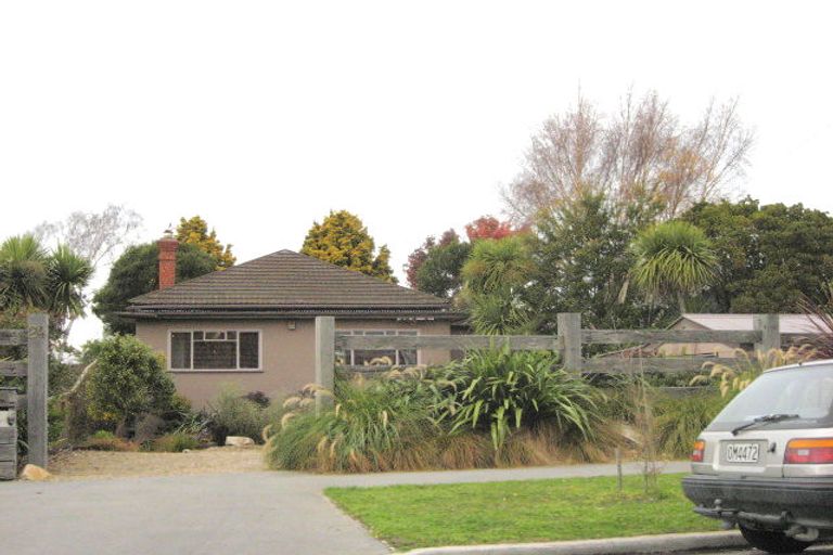 Photo of property in 24 Kinloch Street, St Albans, Christchurch, 8014