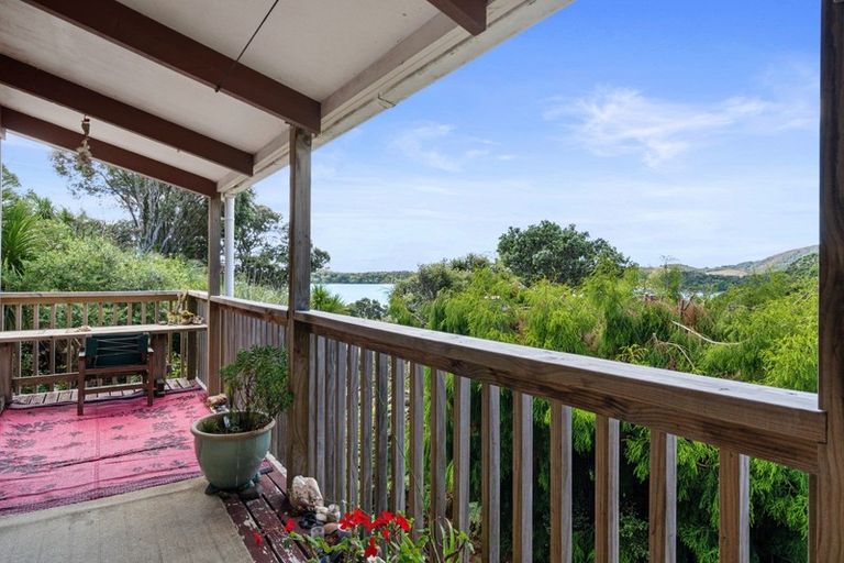 Photo of property in 8 Smith-grey Crescent, Parekura Bay, Hikurangi, 0184