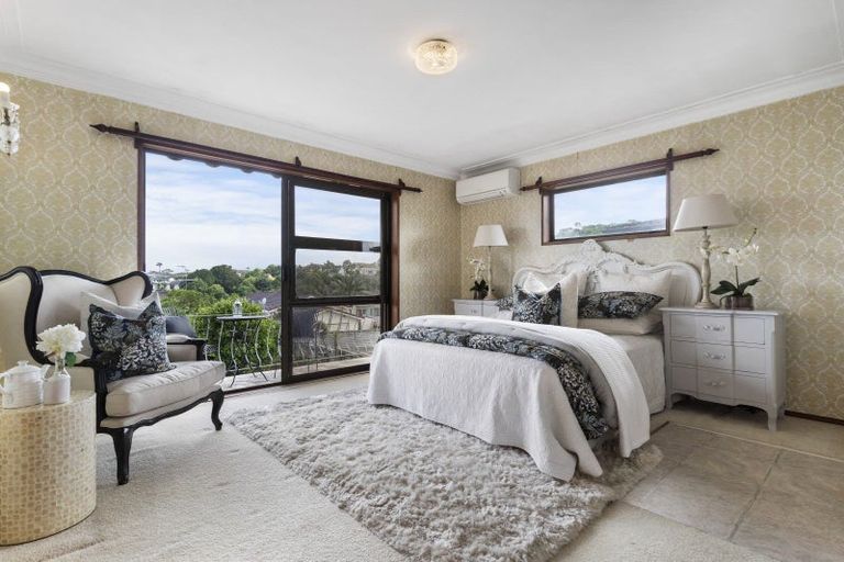 Photo of property in 114 Bramley Drive, Farm Cove, Auckland, 2012