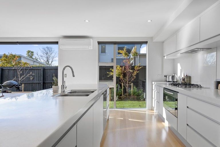 Photo of property in 68 Paparoa Street, Papanui, Christchurch, 8053