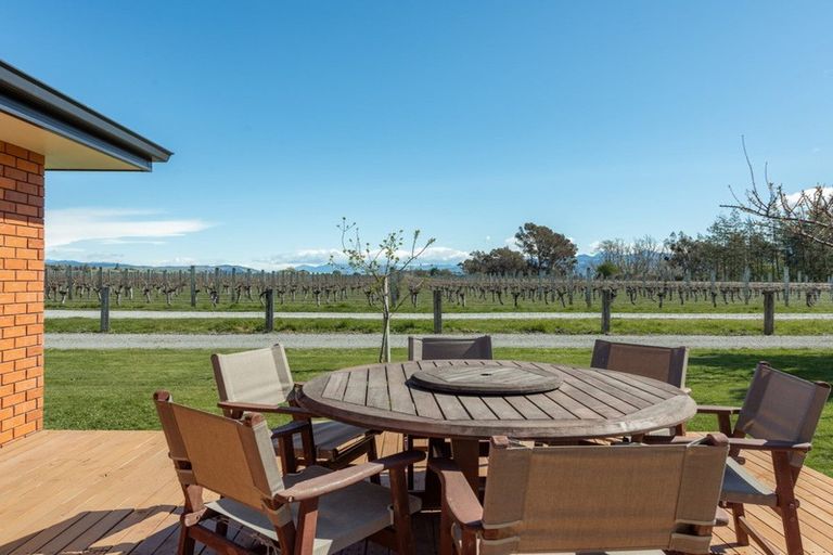 Photo of property in 32 River Terrace, Renwick, 7204