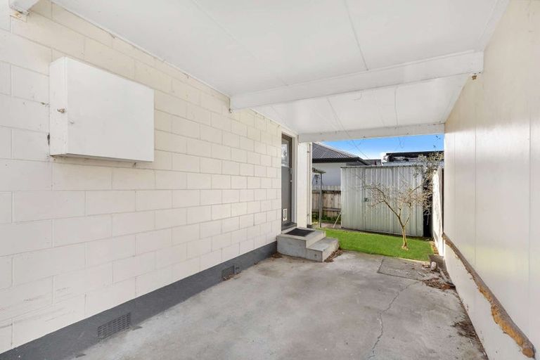 Photo of property in 2/145 College Street, Awapuni, Palmerston North, 4412