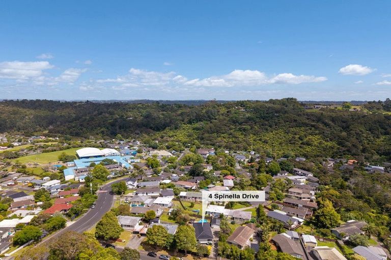 Photo of property in 4 Spinella Drive, Bayview, Auckland, 0629