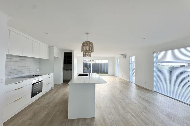 Photo of property in 51 Empire Crescent, Papamoa, 3118