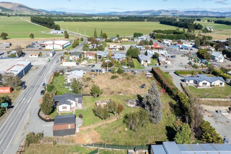 Photo of property in 9 Essex Street, Mossburn, 9792