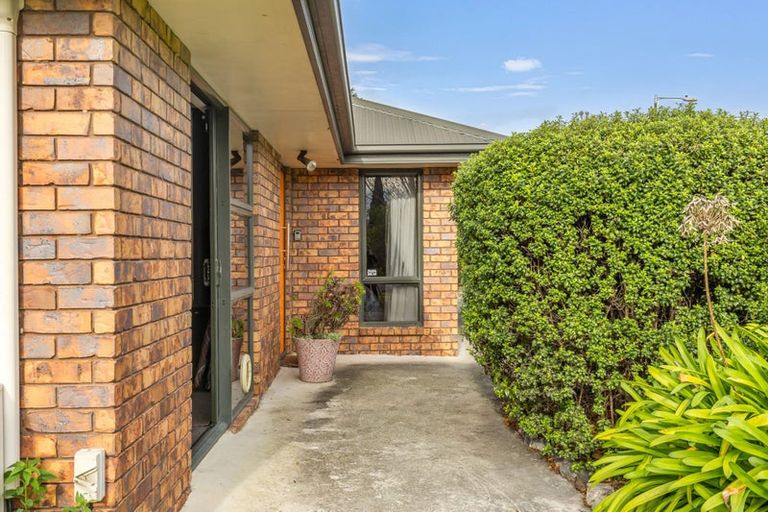 Photo of property in 1 Longfields Road, Brightwater, 7022