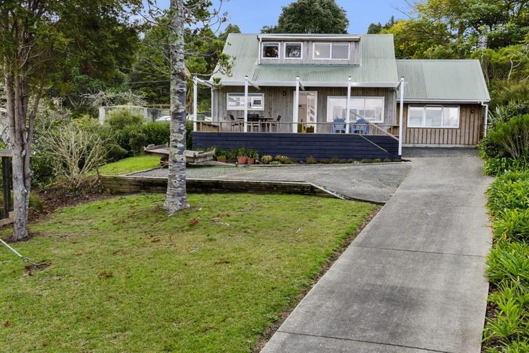 Photo of property in 5 Clinton Road, Tawharanui Peninsula, Warkworth, 0986