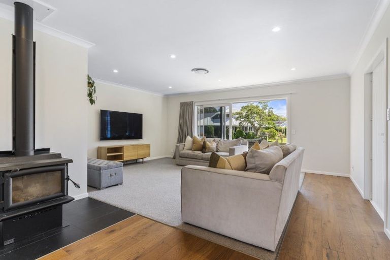 Photo of property in 119 Moana Anu Anu Avenue, Whangamata, 3620