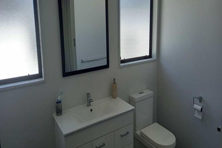 Photo of property in 1/6 Kairimu Street, Stokes Valley, Lower Hutt, 5019