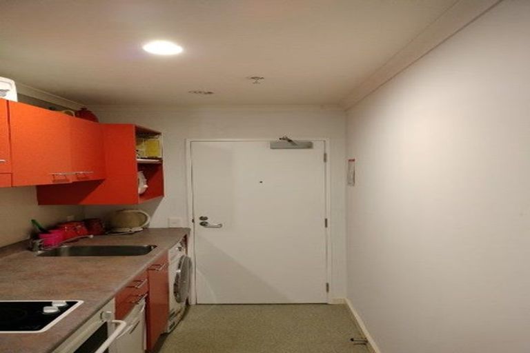 Photo of property in Aitken Street Apartments, 216/5 Aitken Street, Thorndon, Wellington, 6011