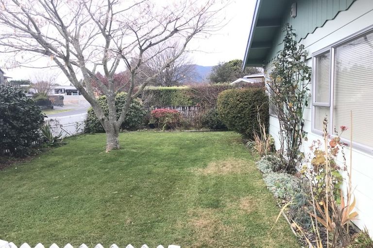 Photo of property in 1/129 Taupo View Road, Taupo, 3330