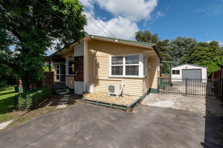 Photo of property in 37 Frederick Drive, Dinsdale, Hamilton, 3204