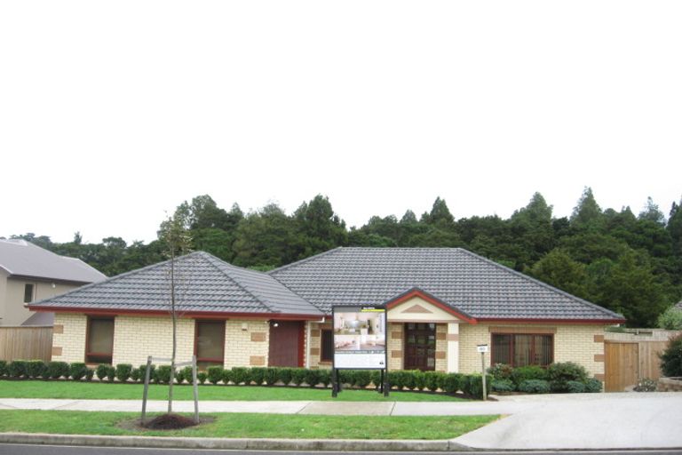 Photo of property in 40 Ysabel Crescent, The Gardens, Auckland, 2105