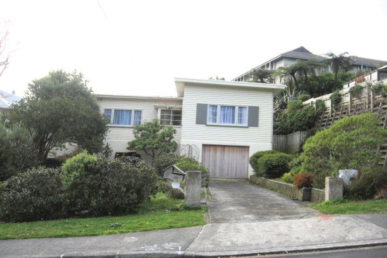 Photo of property in 11 Blakey Avenue, Karori, Wellington, 6012