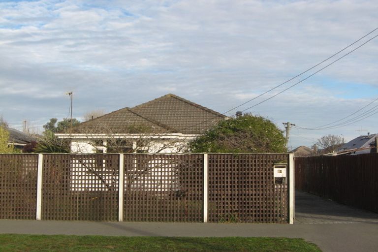 Photo of property in 68 Pine Avenue, New Brighton, Christchurch, 8061