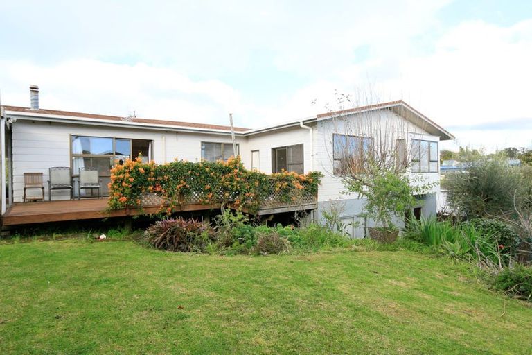 Photo of property in 20 Wycherley Drive, Bucklands Beach, Auckland, 2014