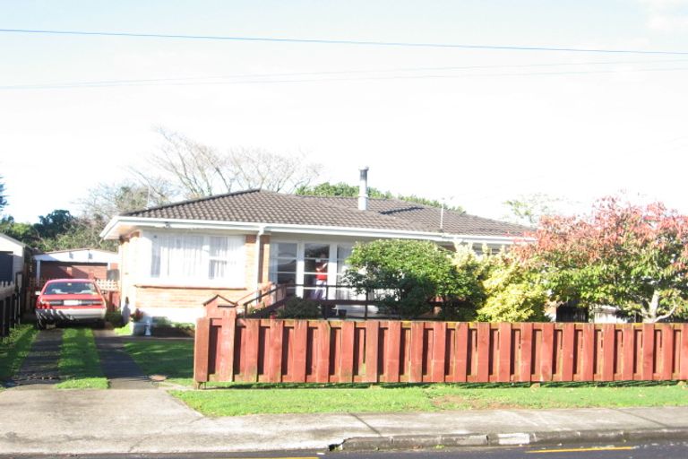 Photo of property in 1a Adams Road, Manurewa, Auckland, 2102