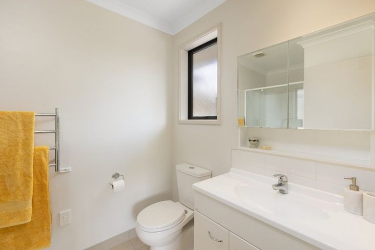 Photo of property in 137 Castlewold Drive, Bethlehem, Tauranga, 3110