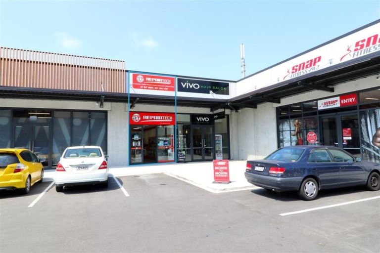 Photo of property in 34 Lake Crescent, Hamilton Lake, Hamilton, 3204