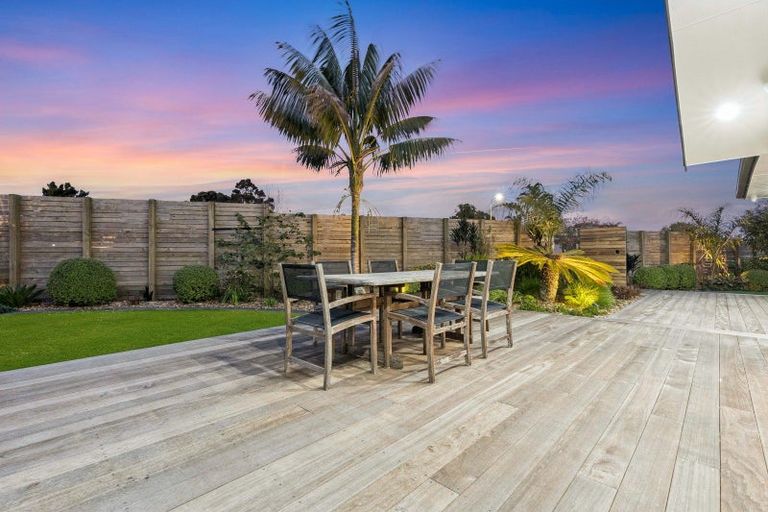 Photo of property in 9 Saint Johns Avenue, Tuakau, 2121