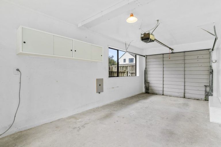 Photo of property in 10a Shastri Terrace, Khandallah, Wellington, 6035