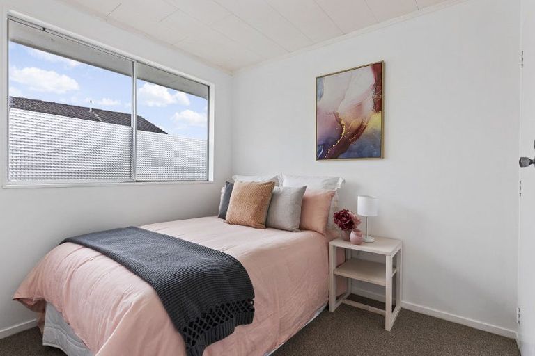 Photo of property in 27a Shanly Street, Brown Owl, Upper Hutt, 5018