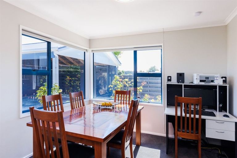 Photo of property in 125 Benmore Avenue, Cloverlea, Palmerston North, 4412