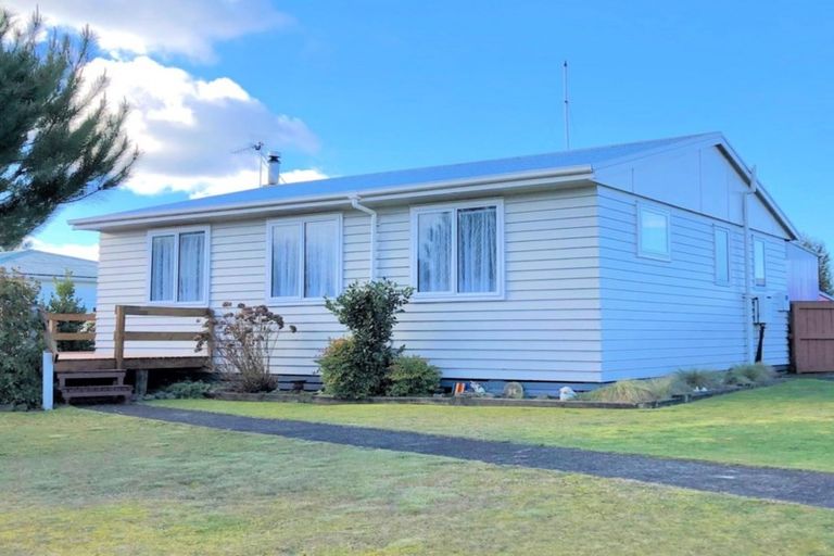Photo of property in 13 Cargill Street, Tokoroa, 3420