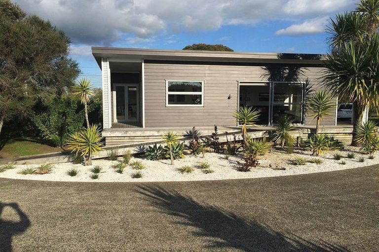 Photo of property in 163 Oraha Road, Kumeu, 0892