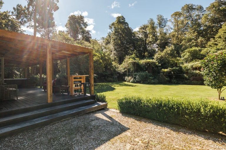 Photo of property in 2155 Motueka Valley Highway, Ngatimoti, Motueka, 7196