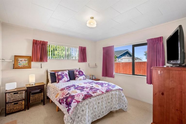 Photo of property in 1/10 David Street, Westown, New Plymouth, 4310